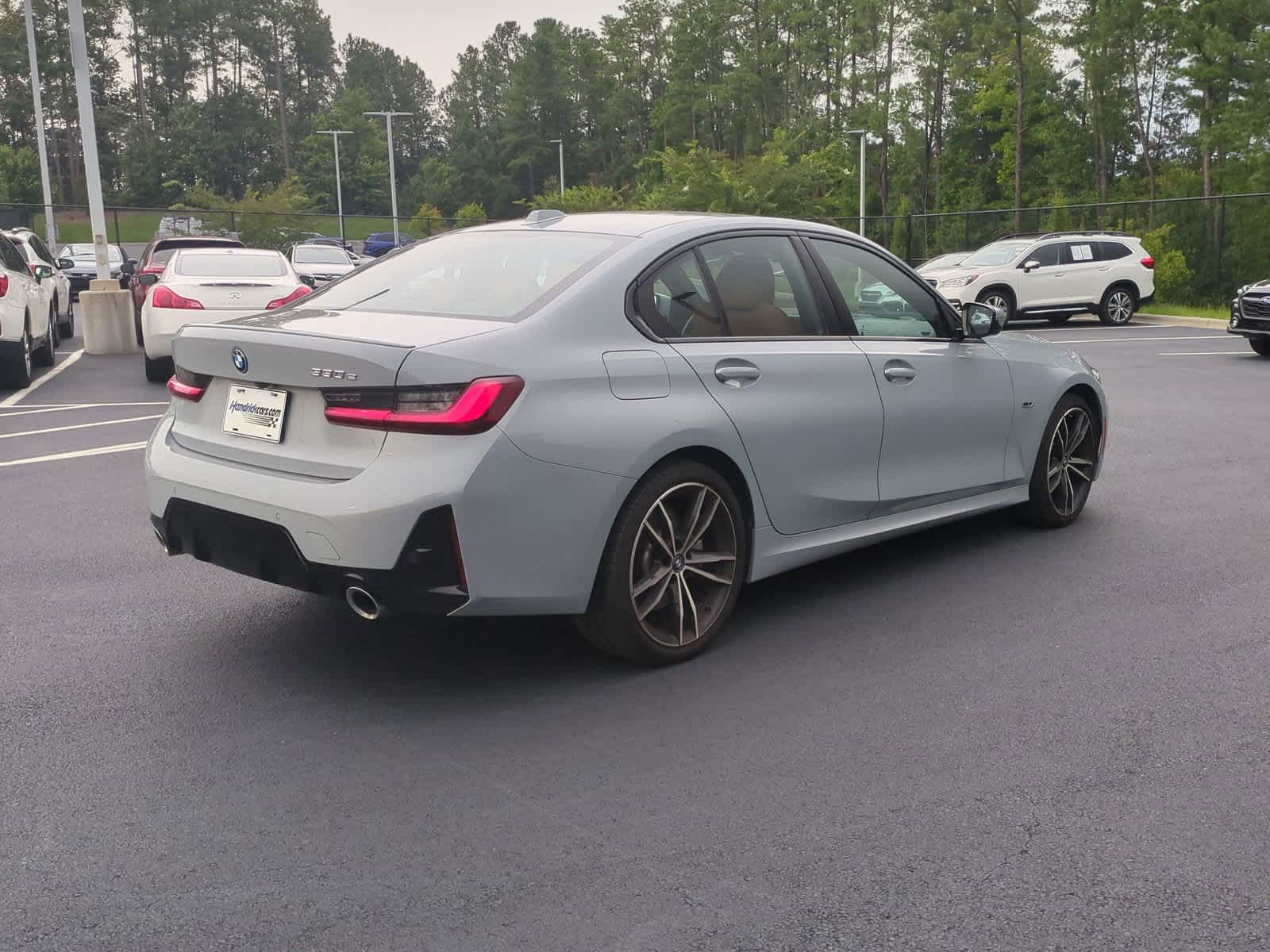 2023 BMW 3 Series 330e 10