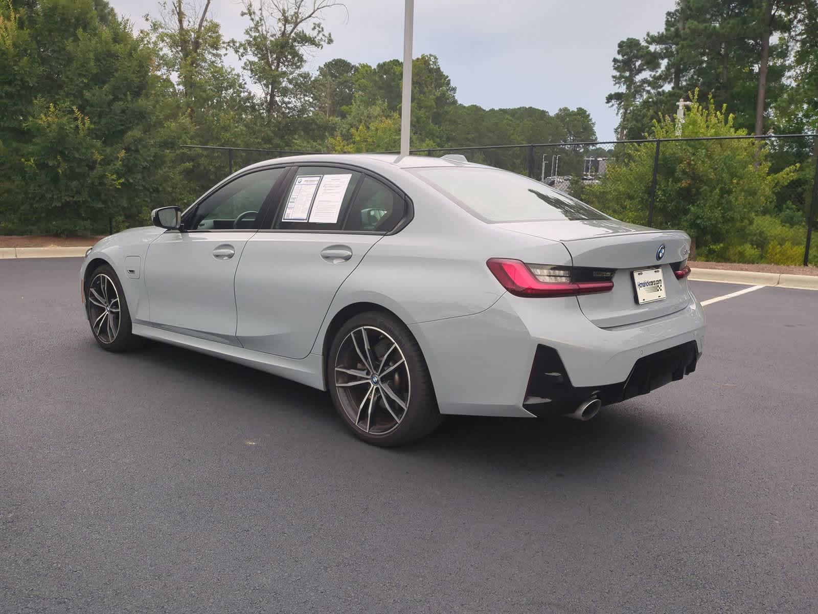 2023 BMW 3 Series 330e 8