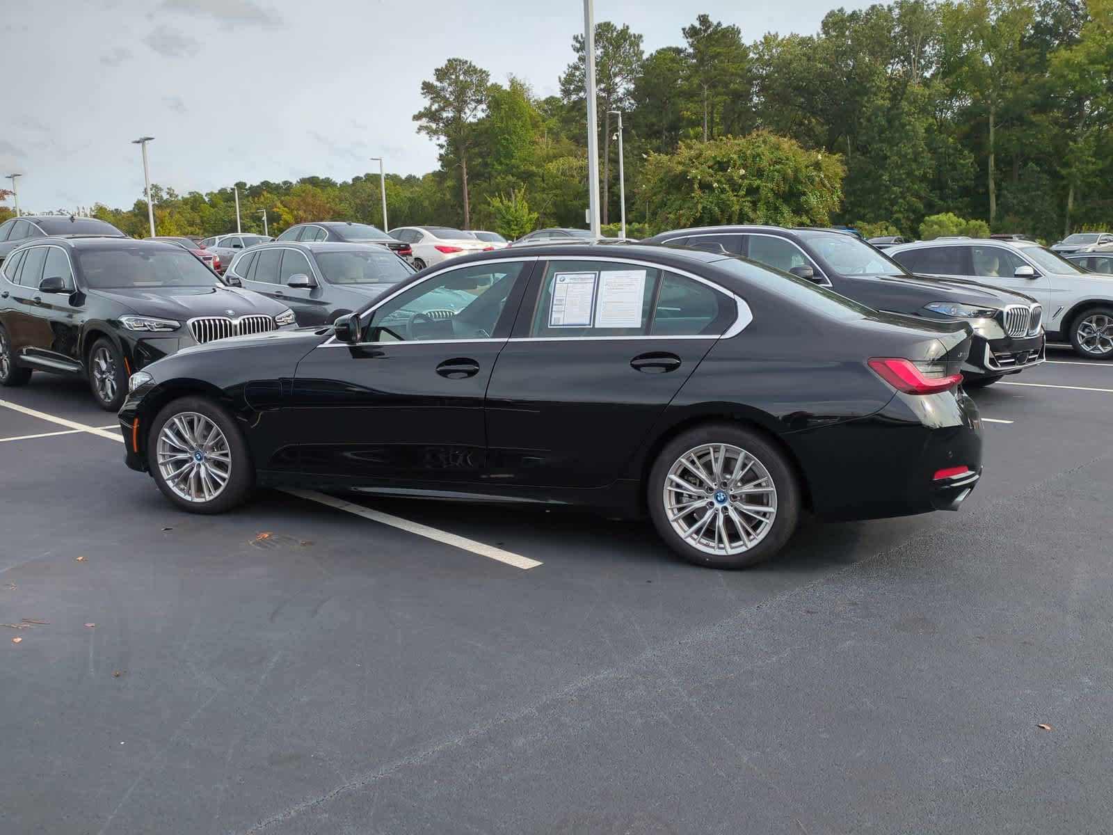 2024 BMW 3 Series 330e xDrive 8