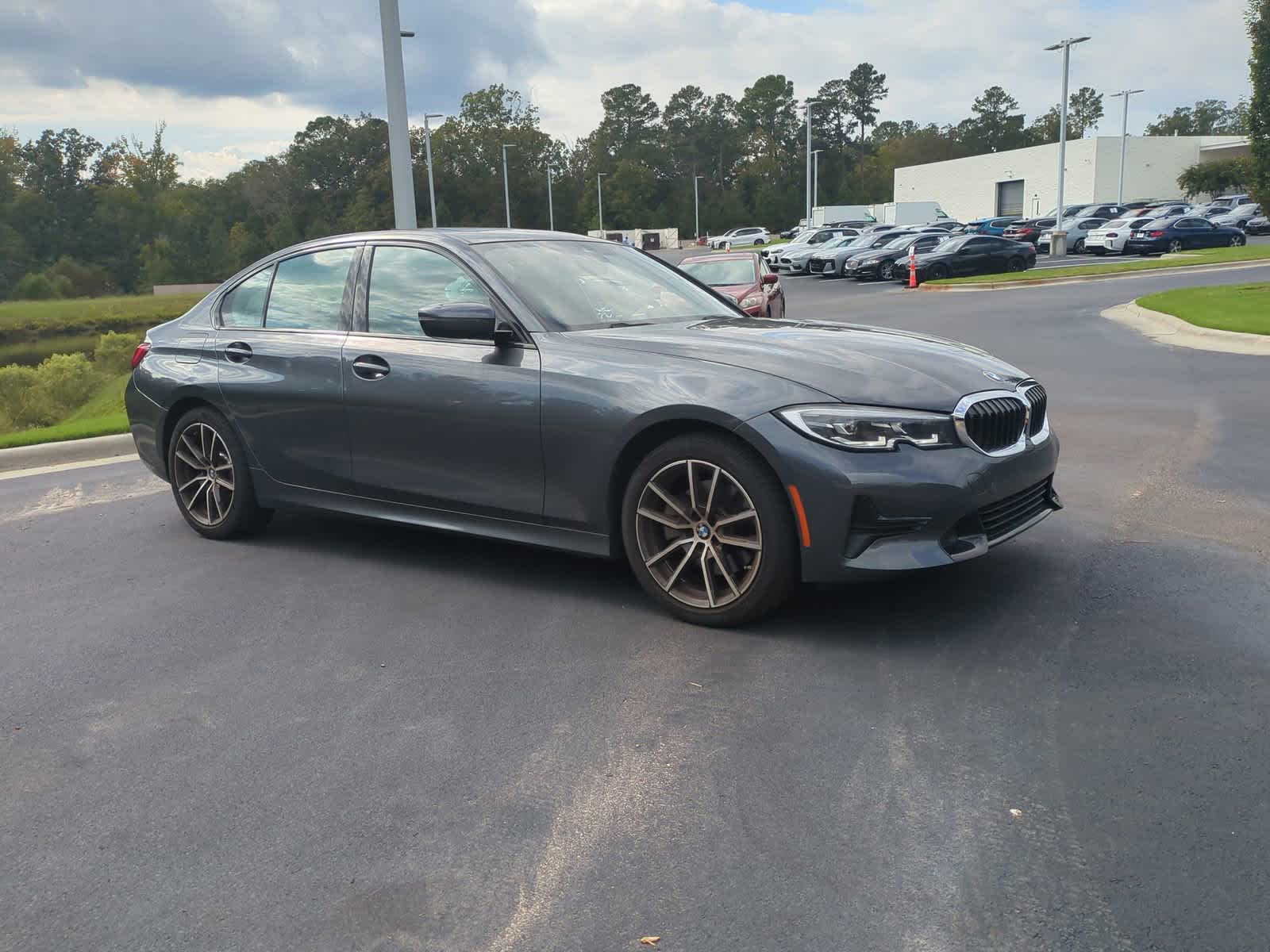 2022 BMW 3 Series 330i 1