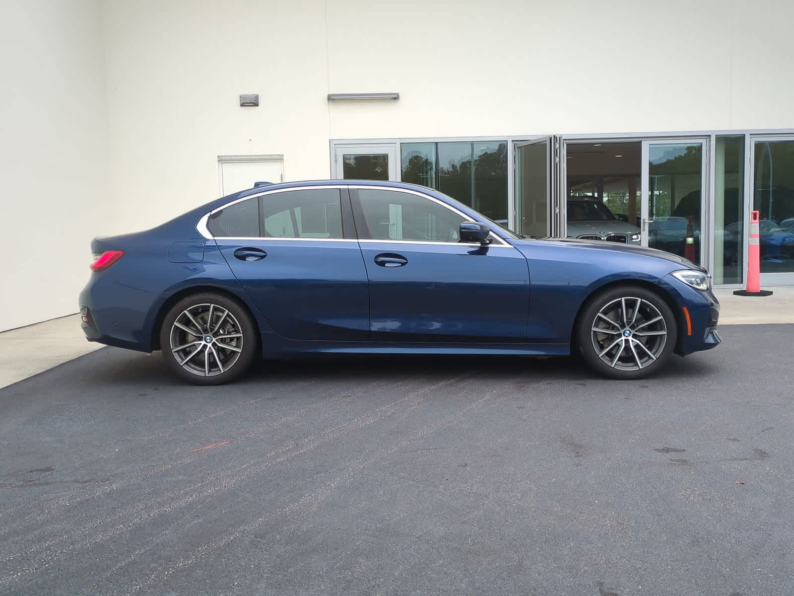 2020 BMW 3 Series 330i 11