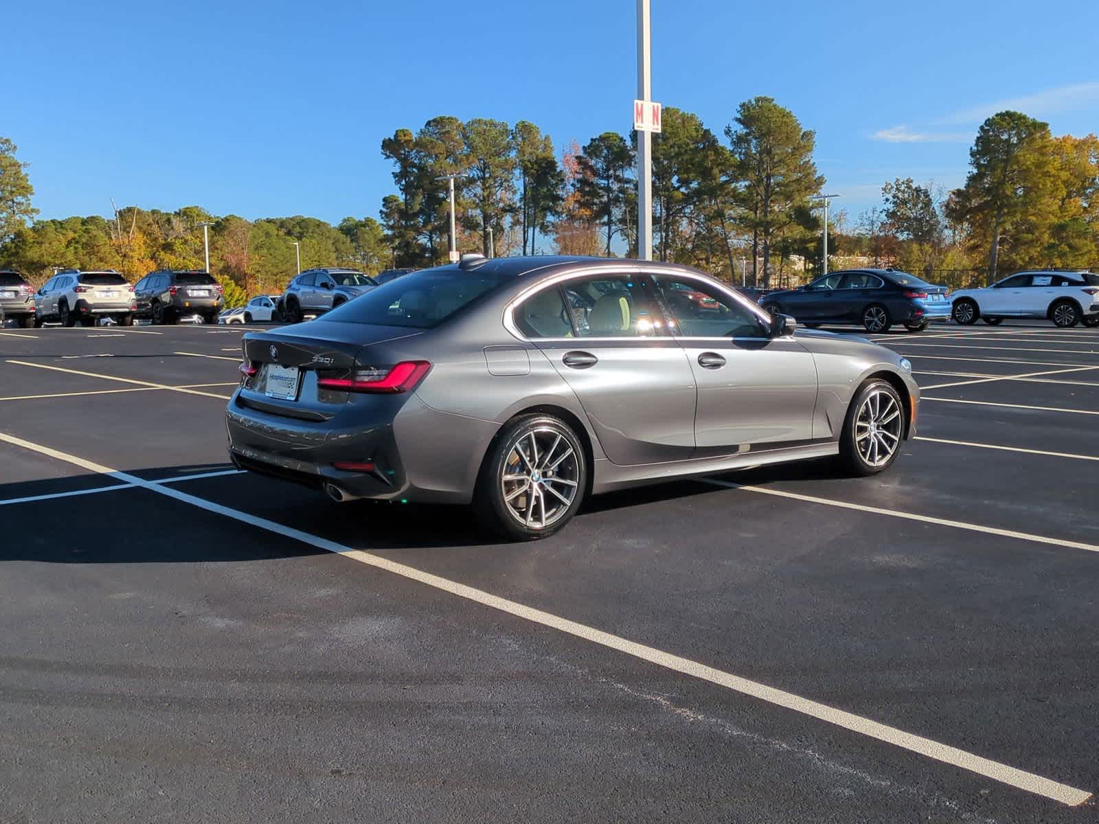 2022 BMW 3 Series 330i 10