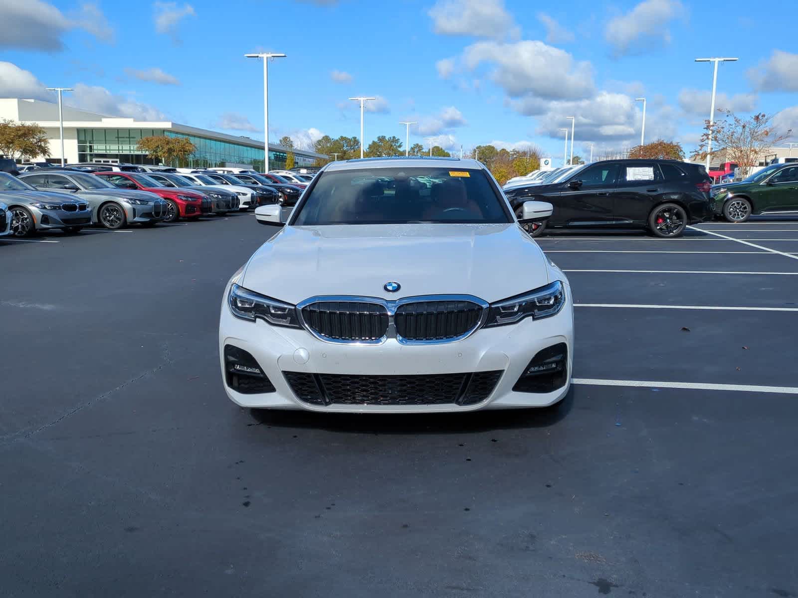 2022 BMW 3 Series 330i xDrive 3