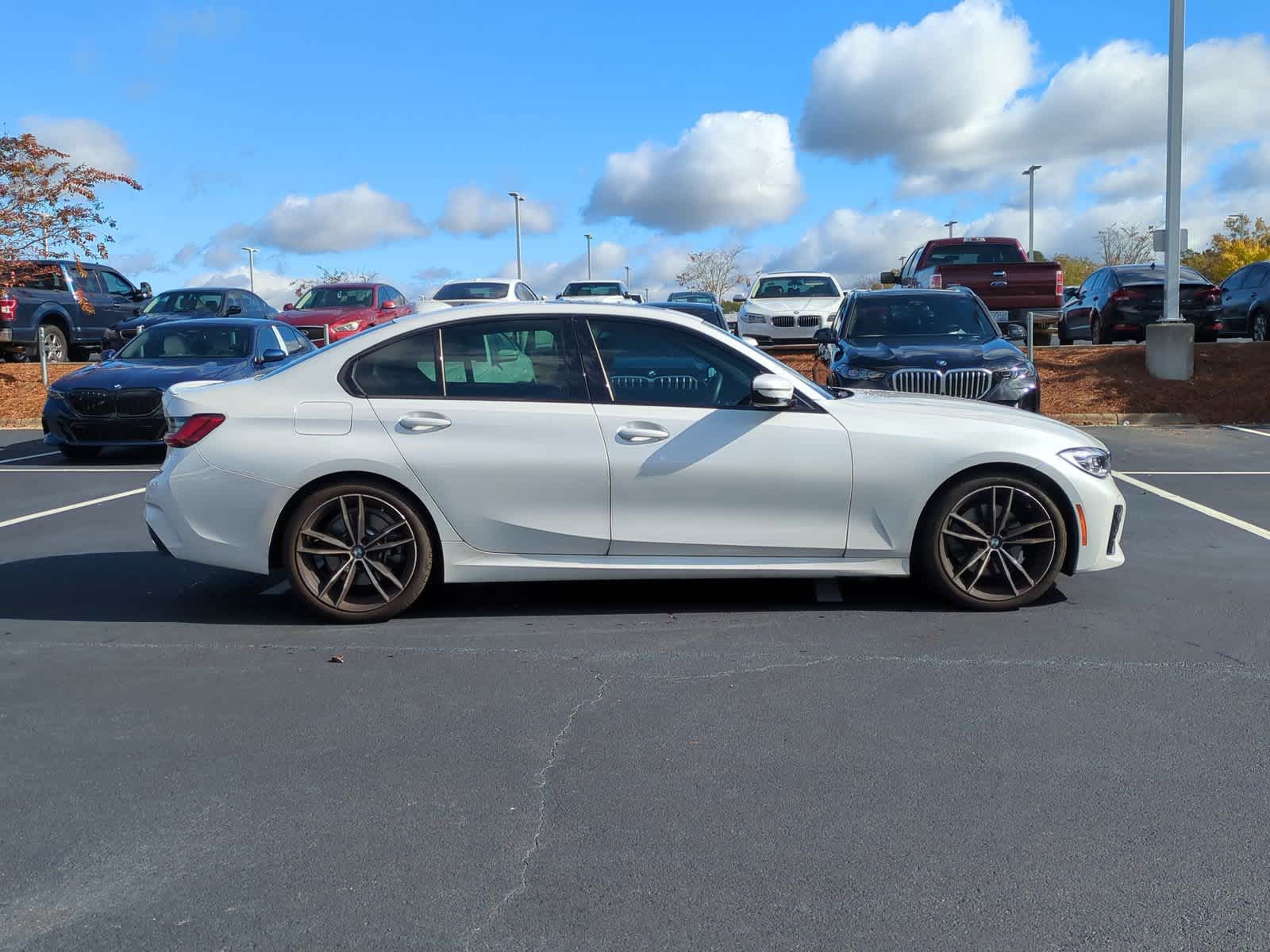 2022 BMW 3 Series 330i xDrive 11