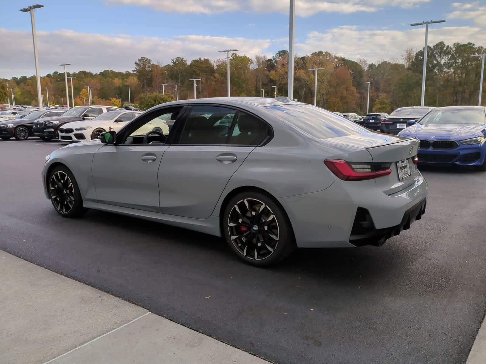 2025 BMW 3 Series 330i 8