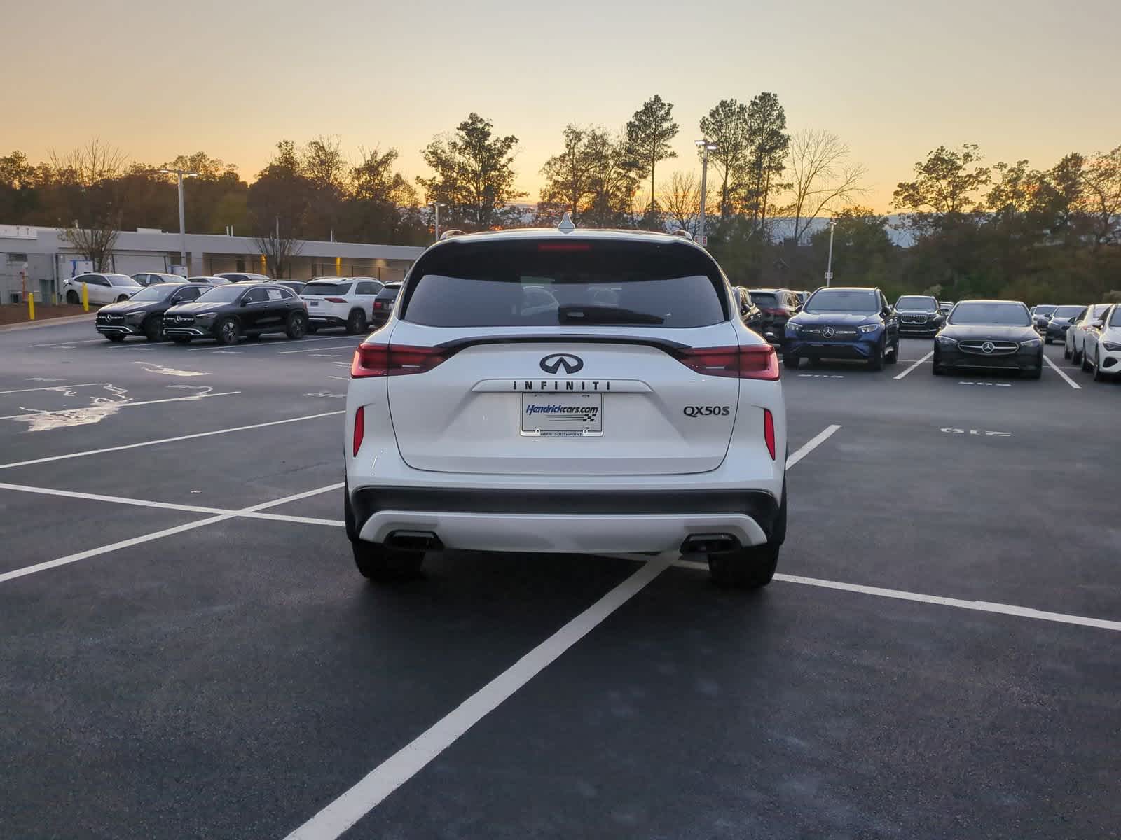 2023 INFINITI QX50 SPORT 9