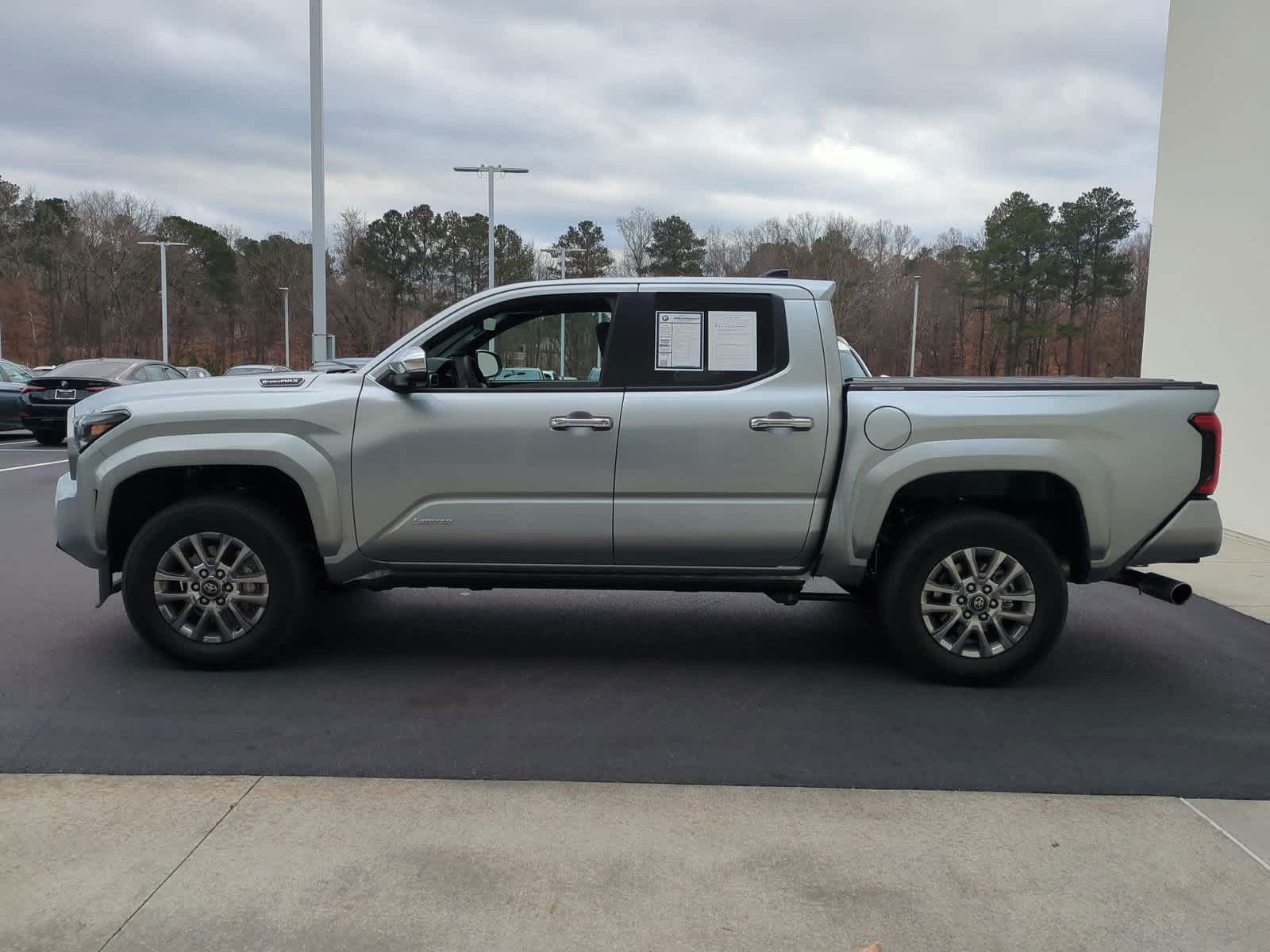 2024 Toyota Tacoma Limited Hybrid Double Cab 5 Bed AT 6