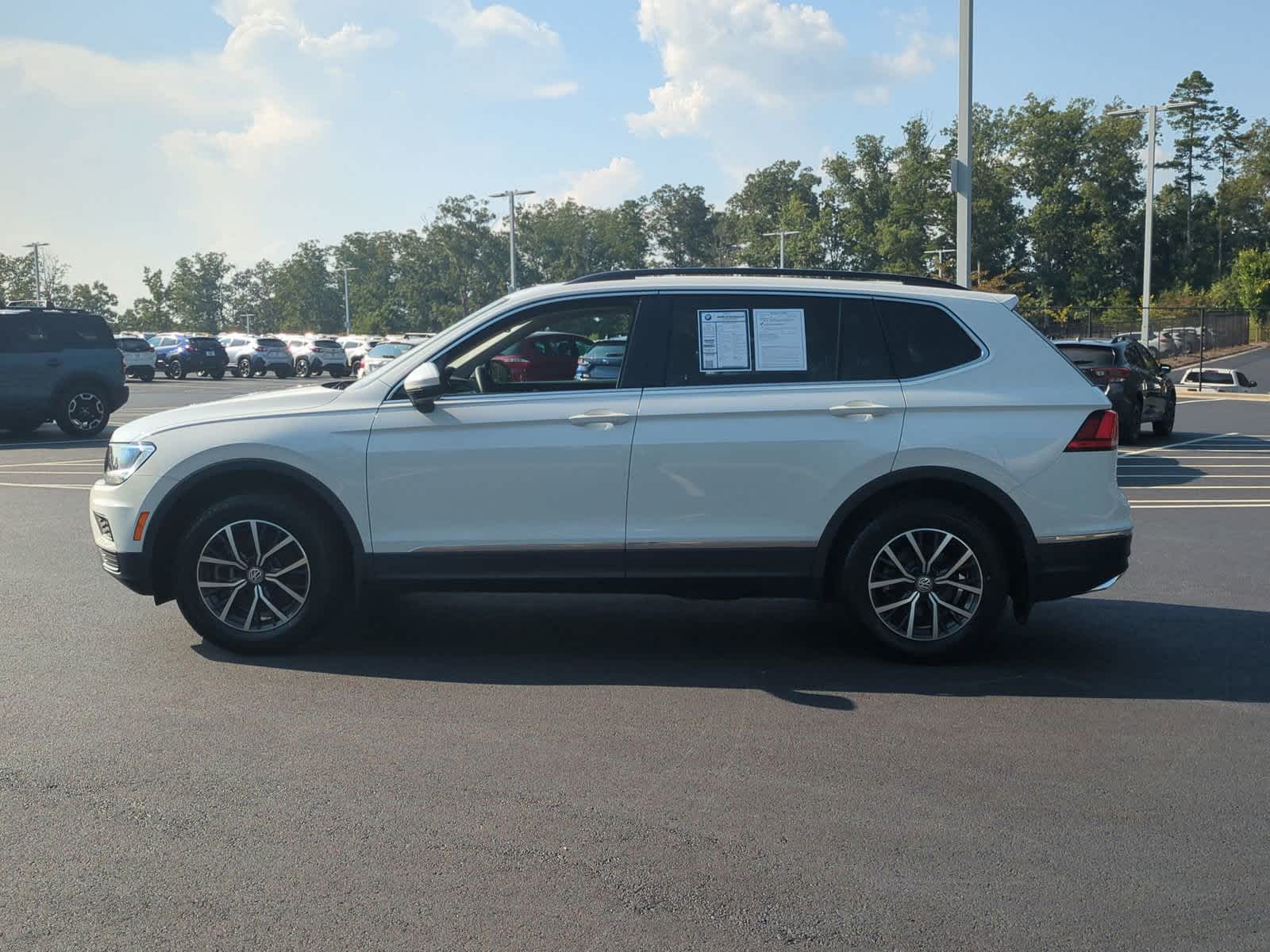 2020 Volkswagen Tiguan SE 7