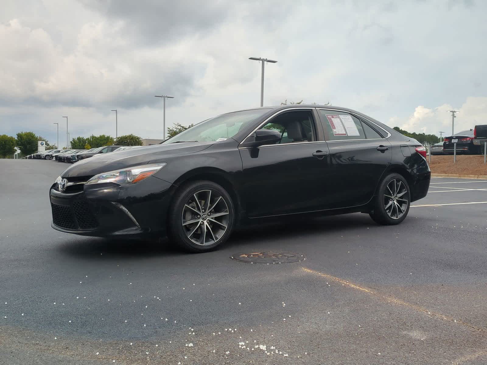 2017 Toyota Camry XSE 4