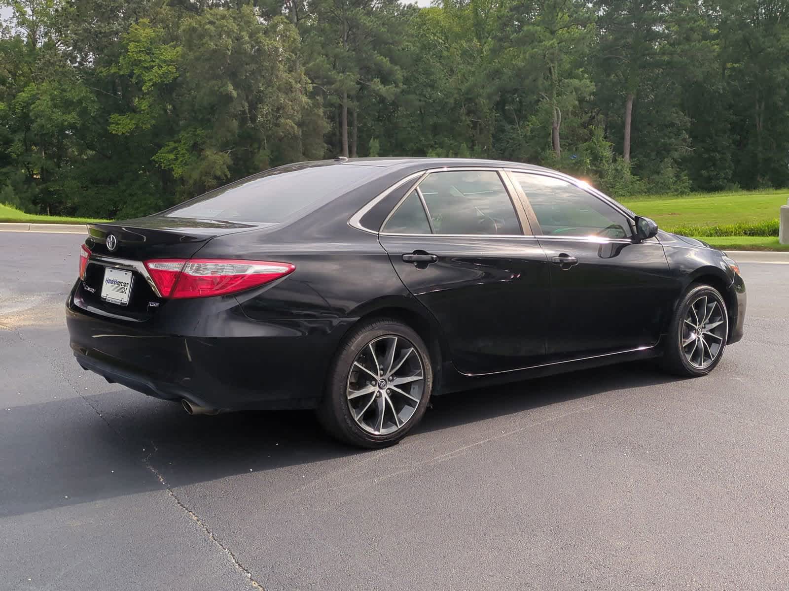 2017 Toyota Camry XSE 10