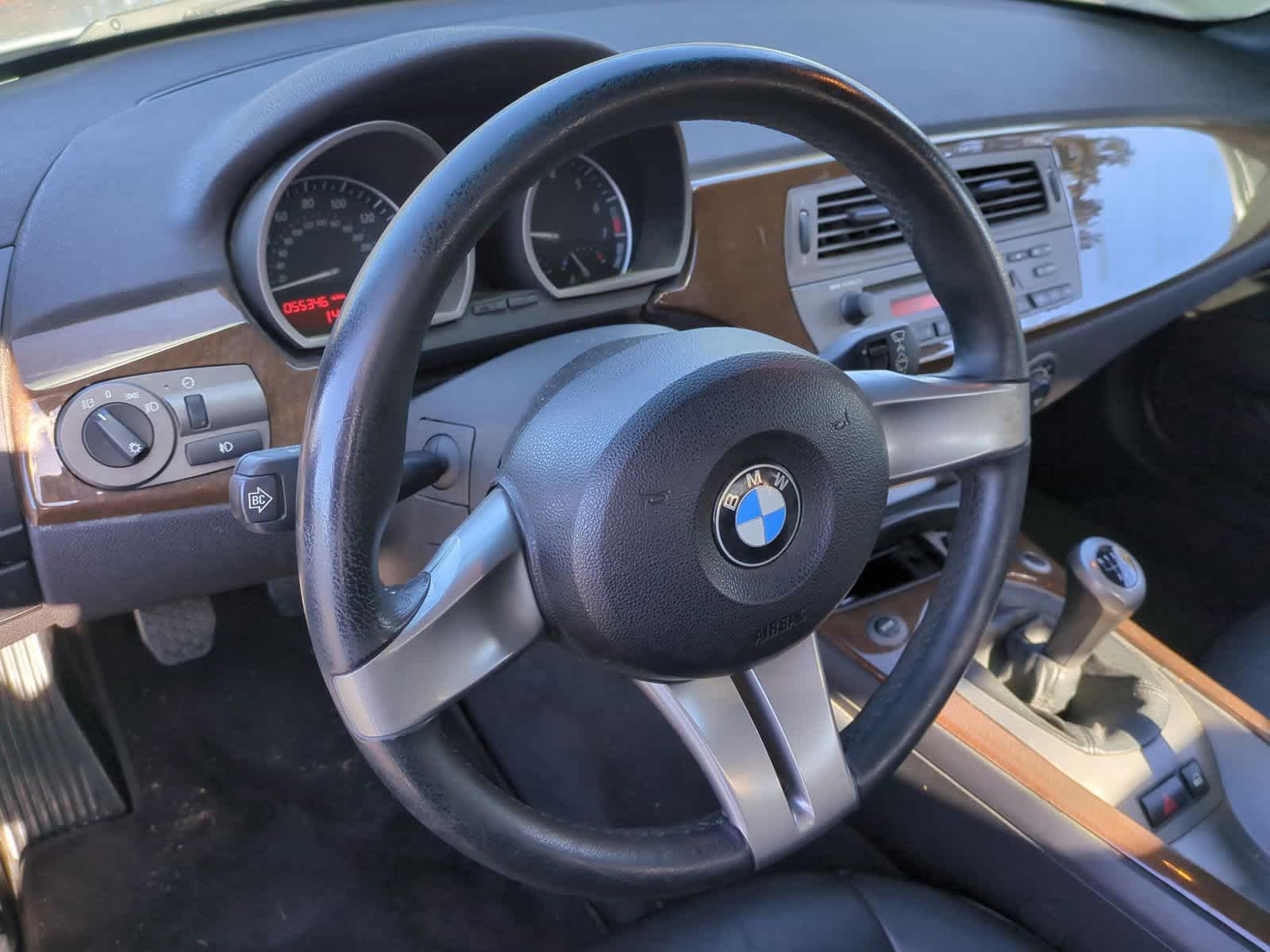 2003 BMW Z4 3.0i 18