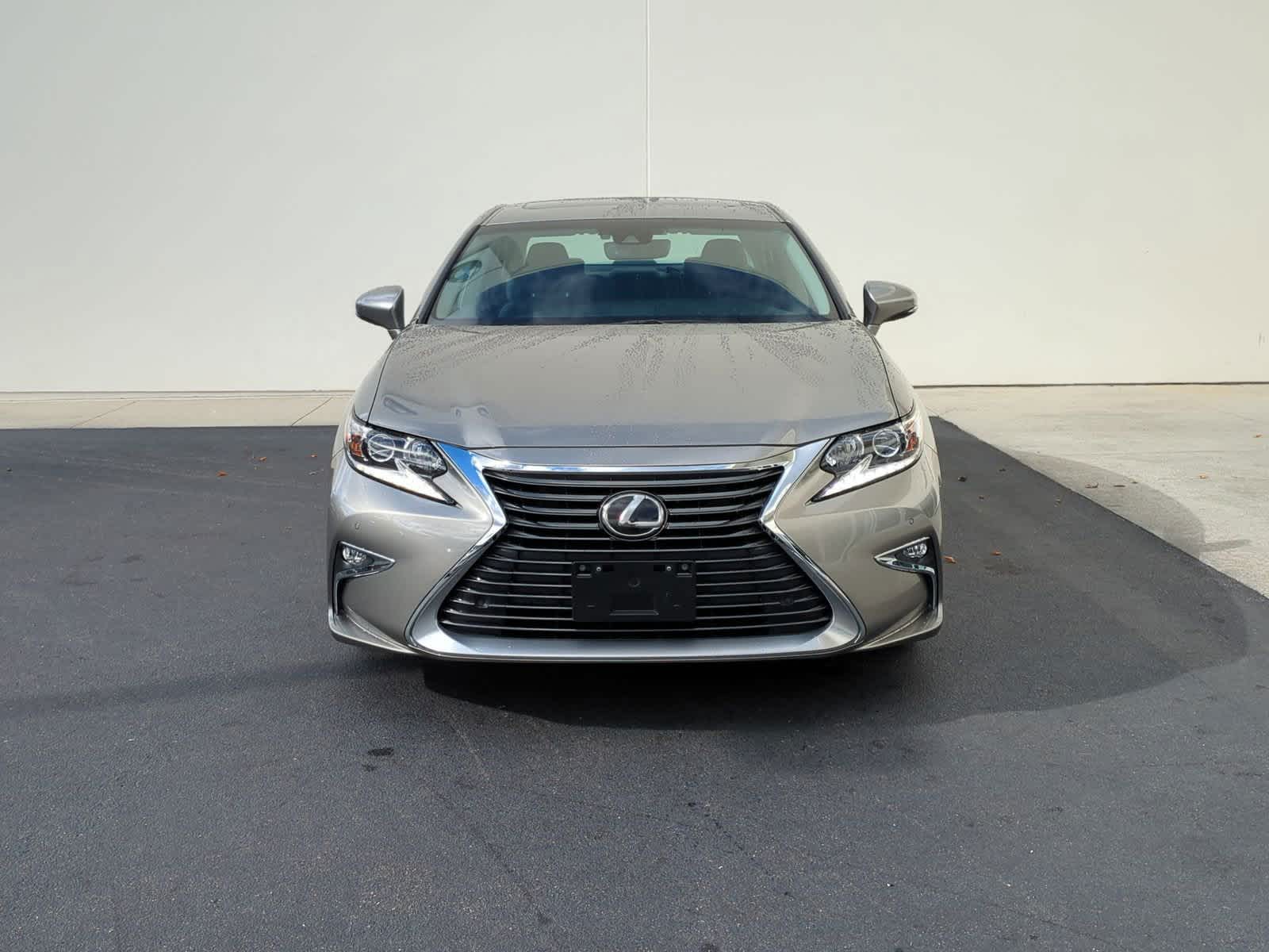 2017 Lexus ES  3