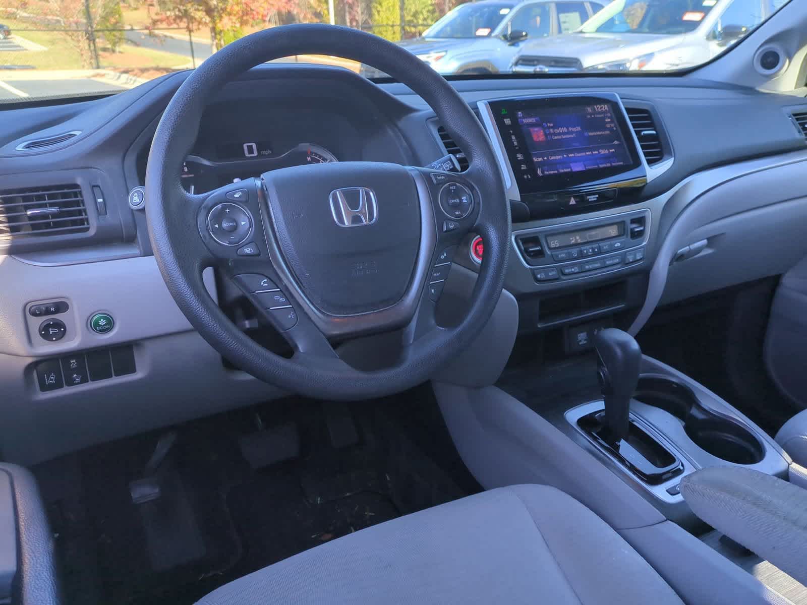 2016 Honda Pilot EX 28