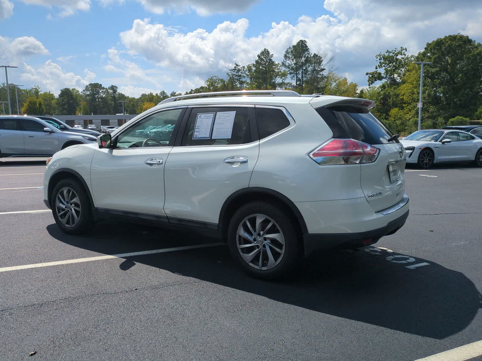 2015 Nissan Rogue SL 8