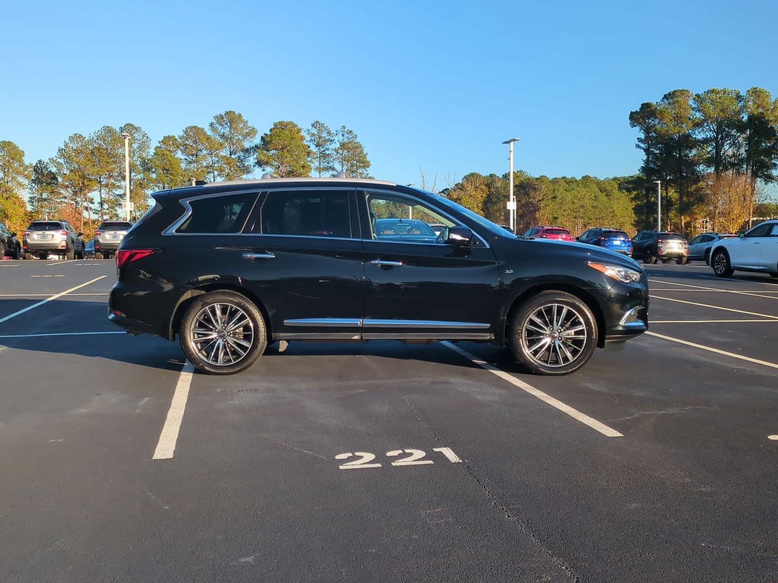 2018 INFINITI QX60 4DR AWD 10