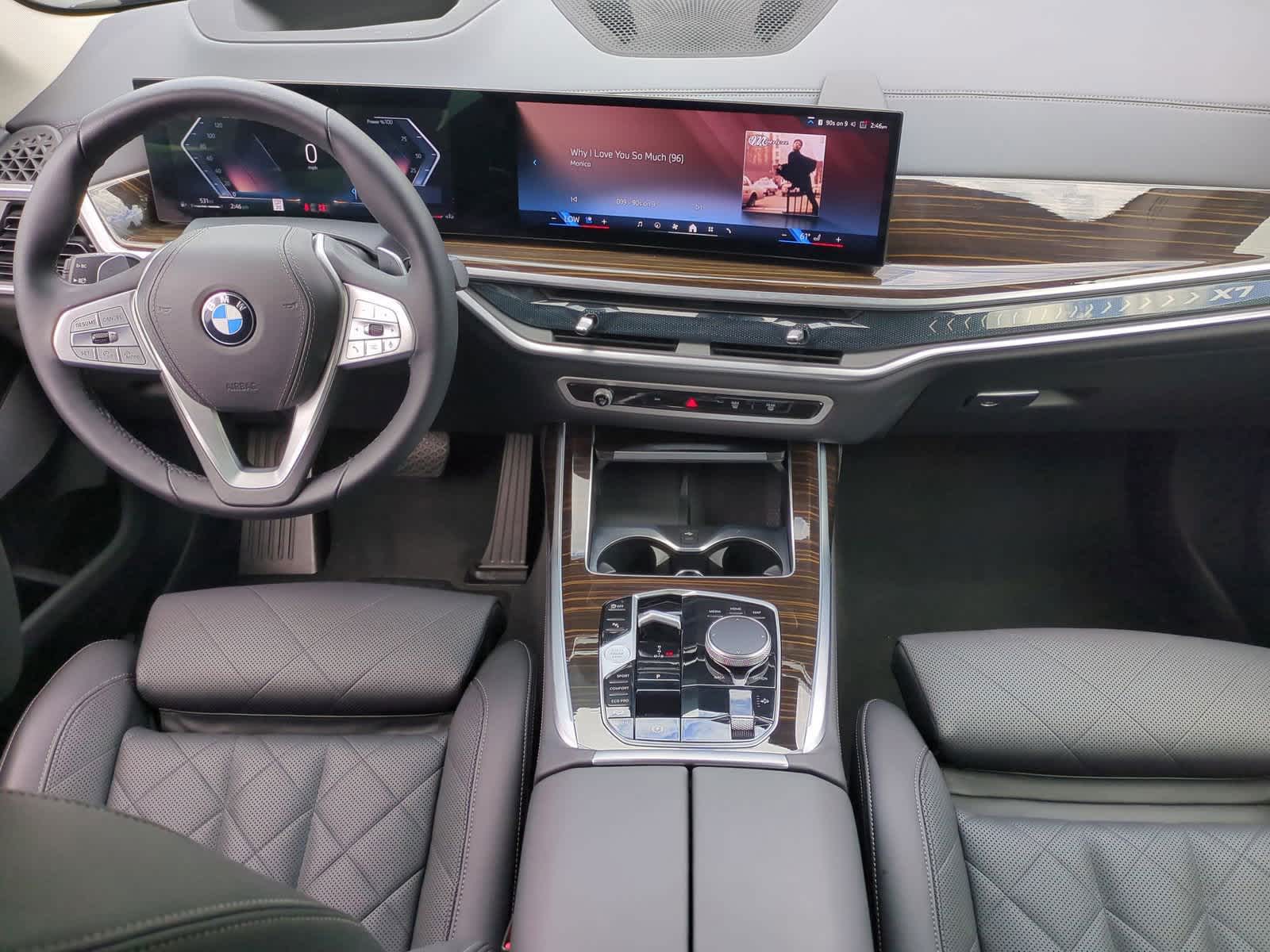 2024 BMW X7 xDrive40i 29