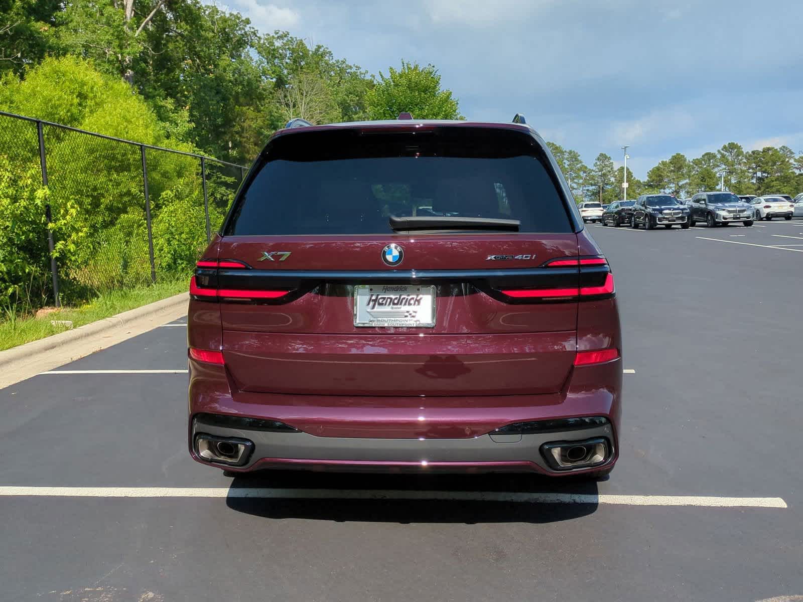 2025 BMW X7 xDrive40i 9