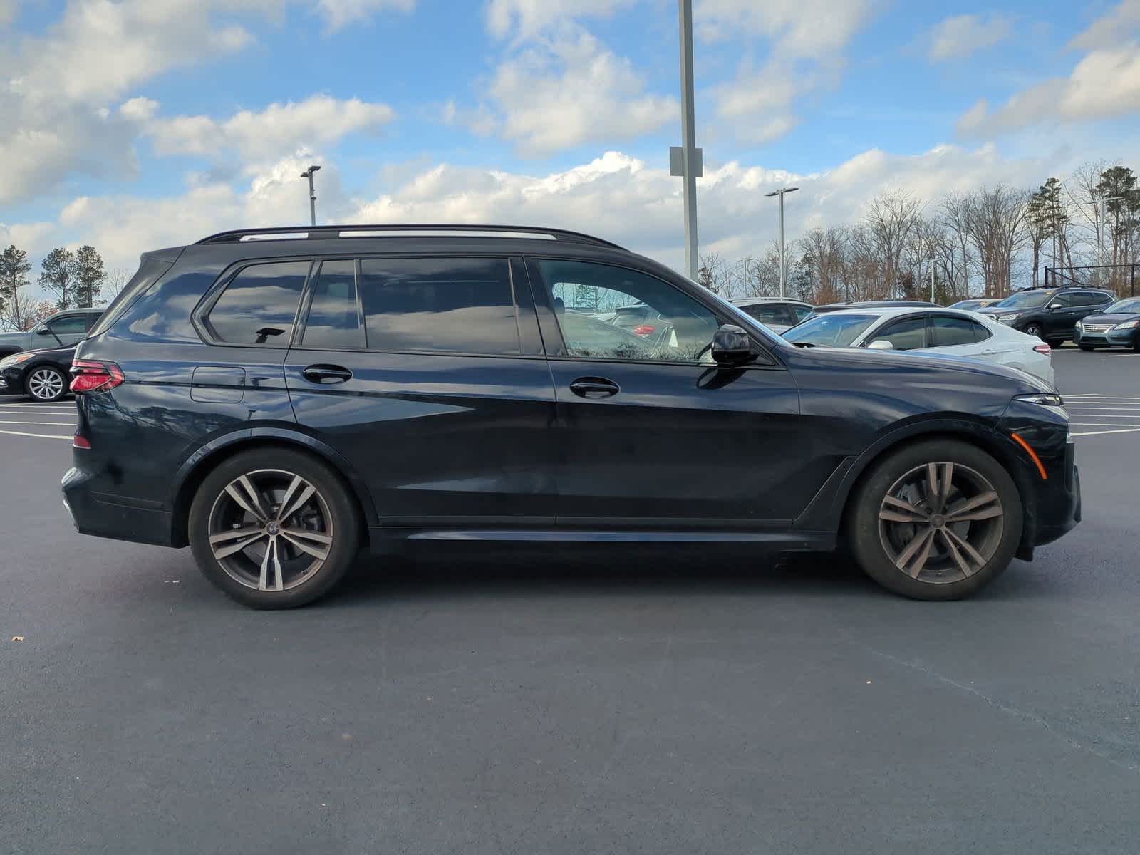 2023 BMW X7 xDrive40i 10