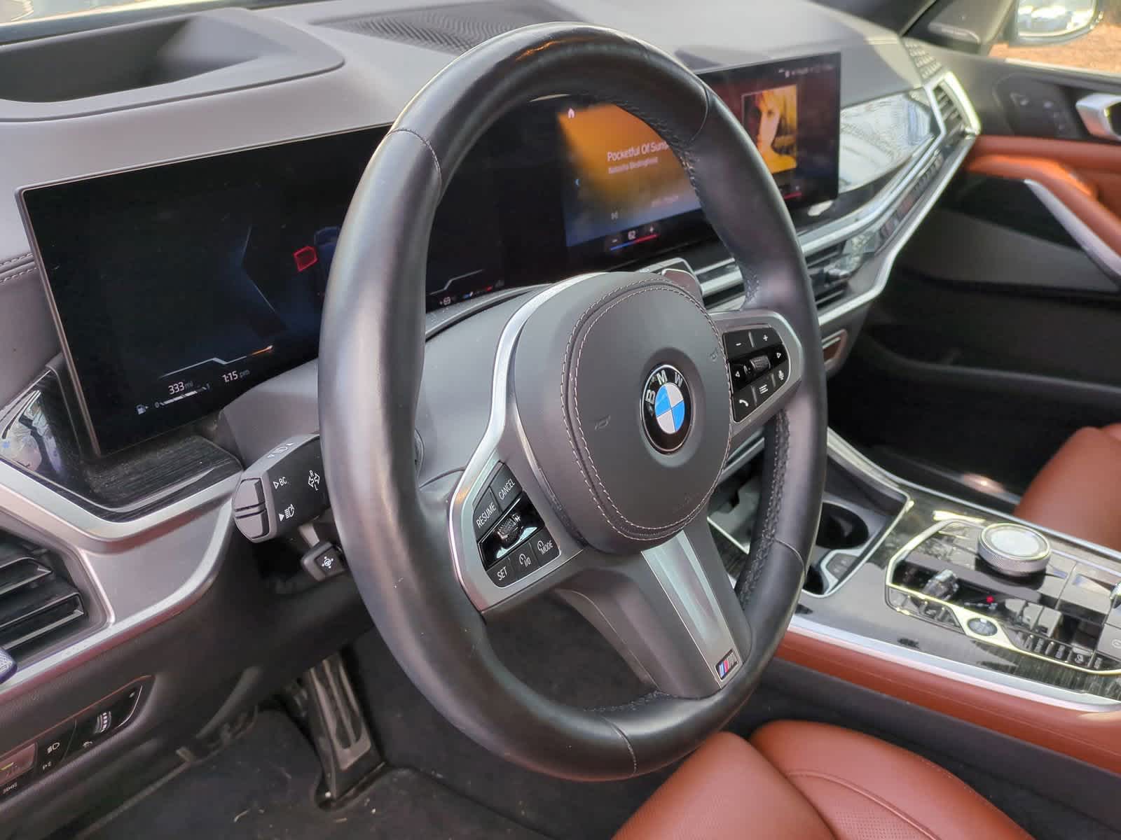 2023 BMW X7 xDrive40i 17