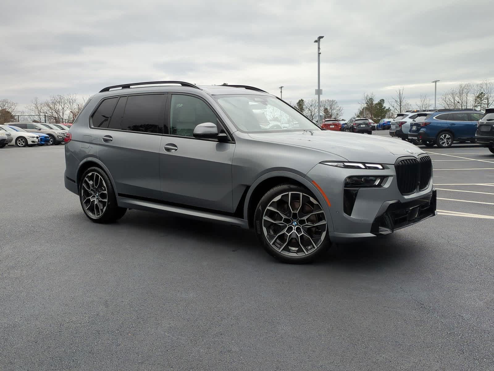 2025 BMW X7 xDrive40i 2