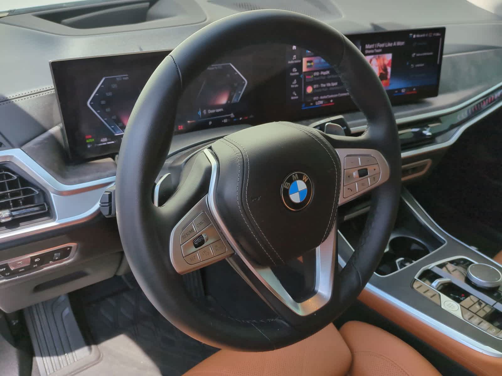 2023 BMW X7 xDrive40i 18
