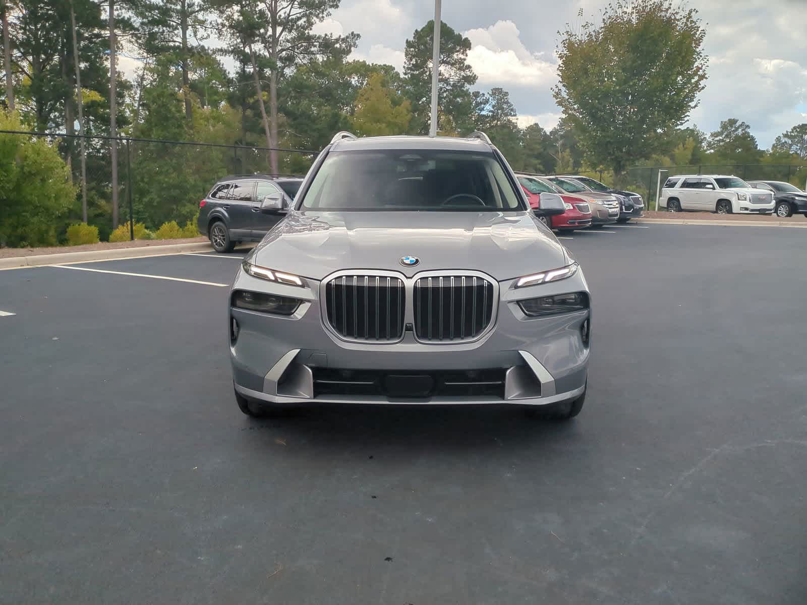 2024 BMW X7 xDrive40i 3