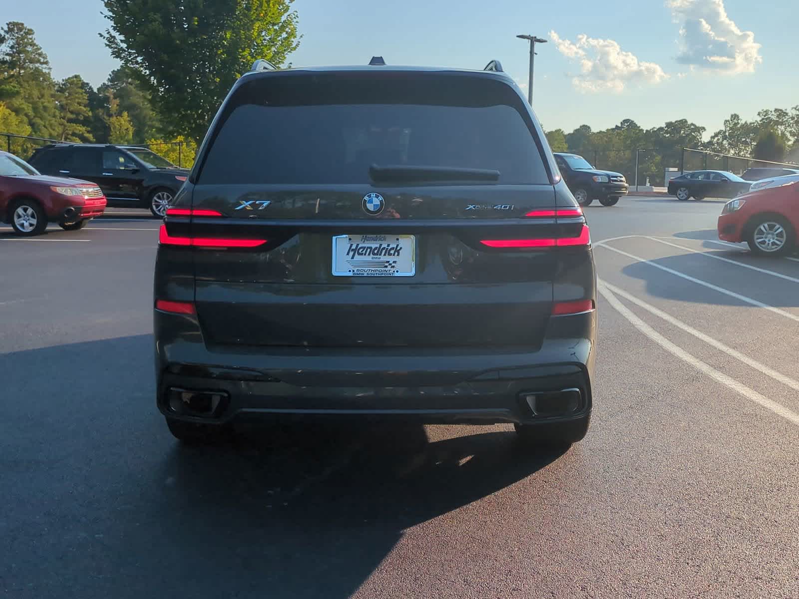 2025 BMW X7 xDrive40i 8