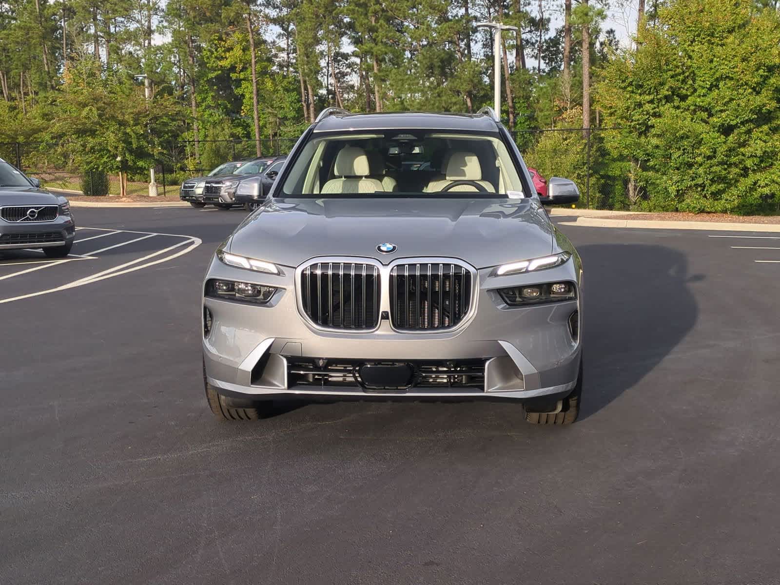 2025 BMW X7 xDrive40i 3