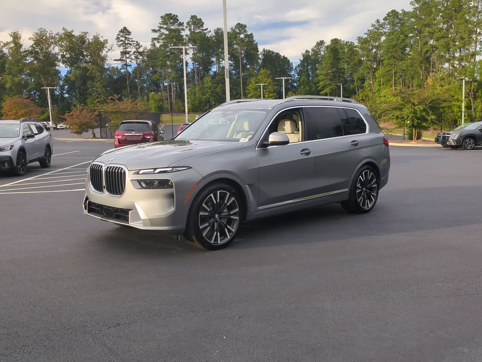 2025 BMW X7 xDrive40i 4