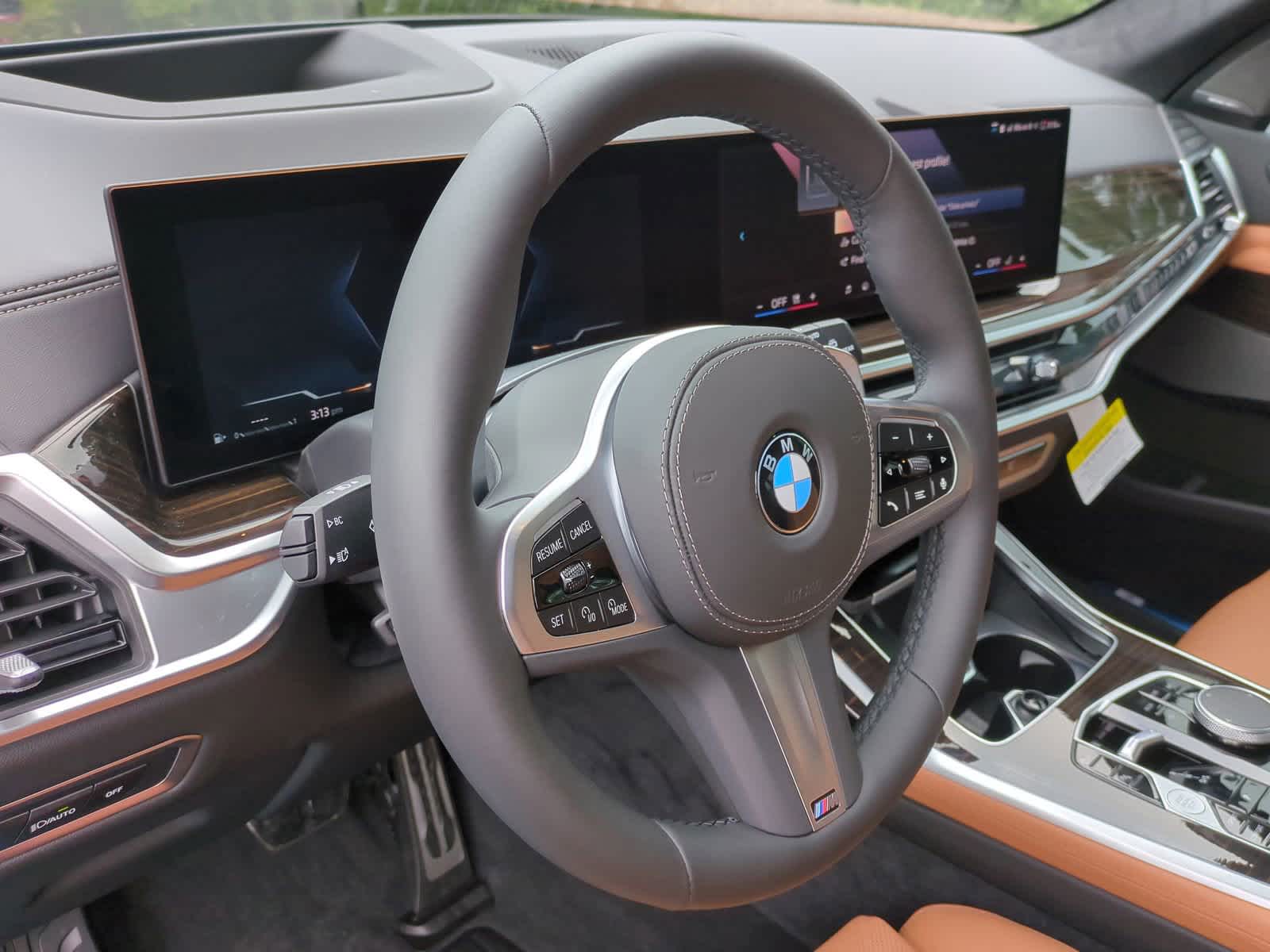 2025 BMW X7 xDrive40i 18