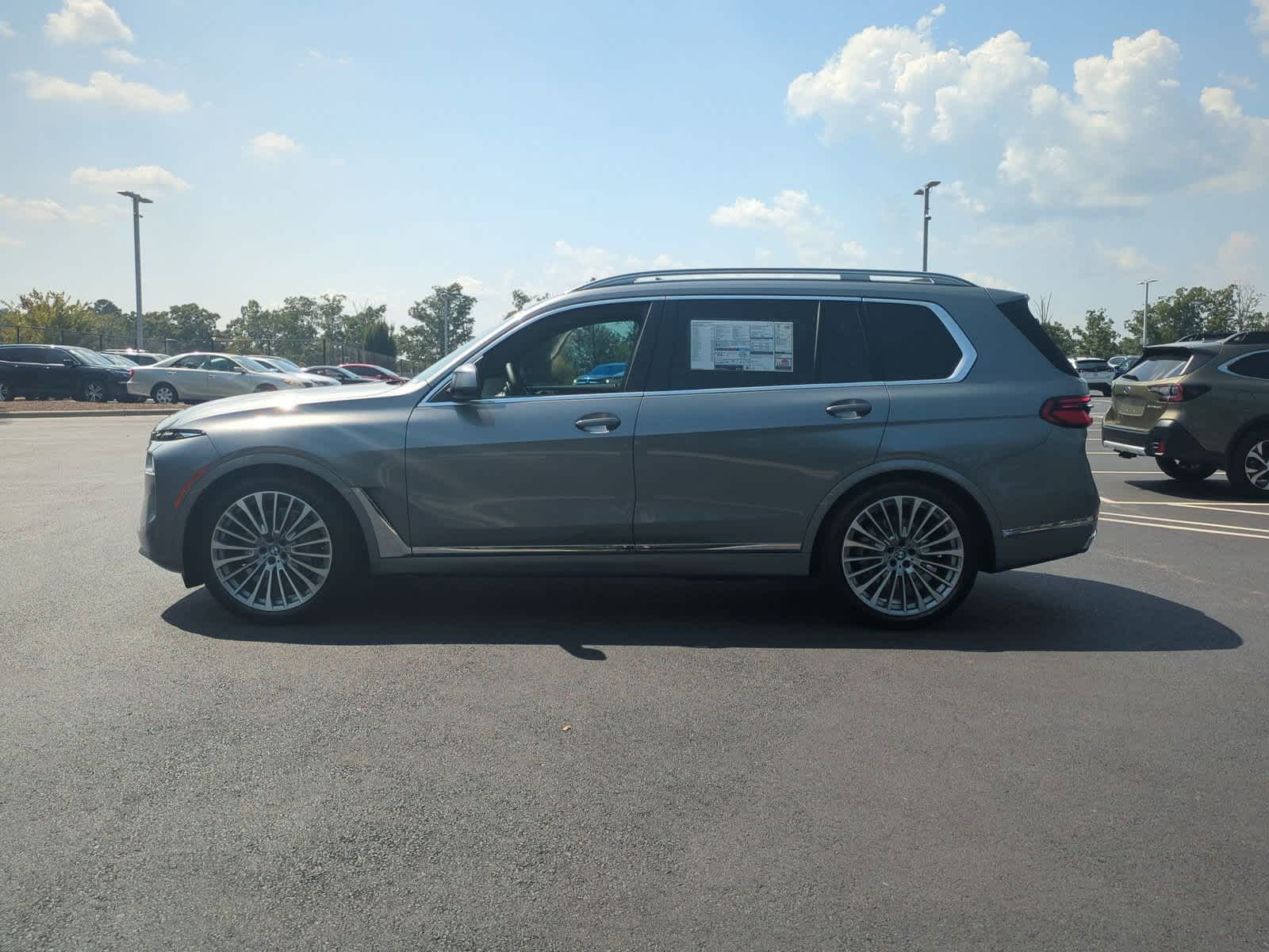 2025 BMW X7 xDrive40i 7