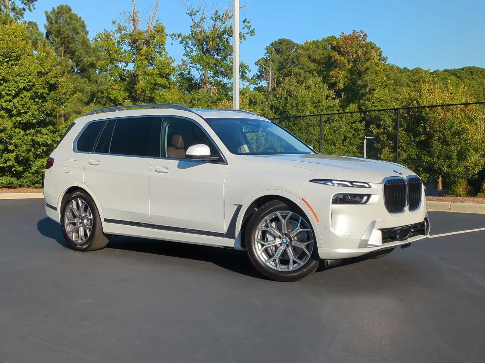 2025 BMW X7 xDrive40i 2