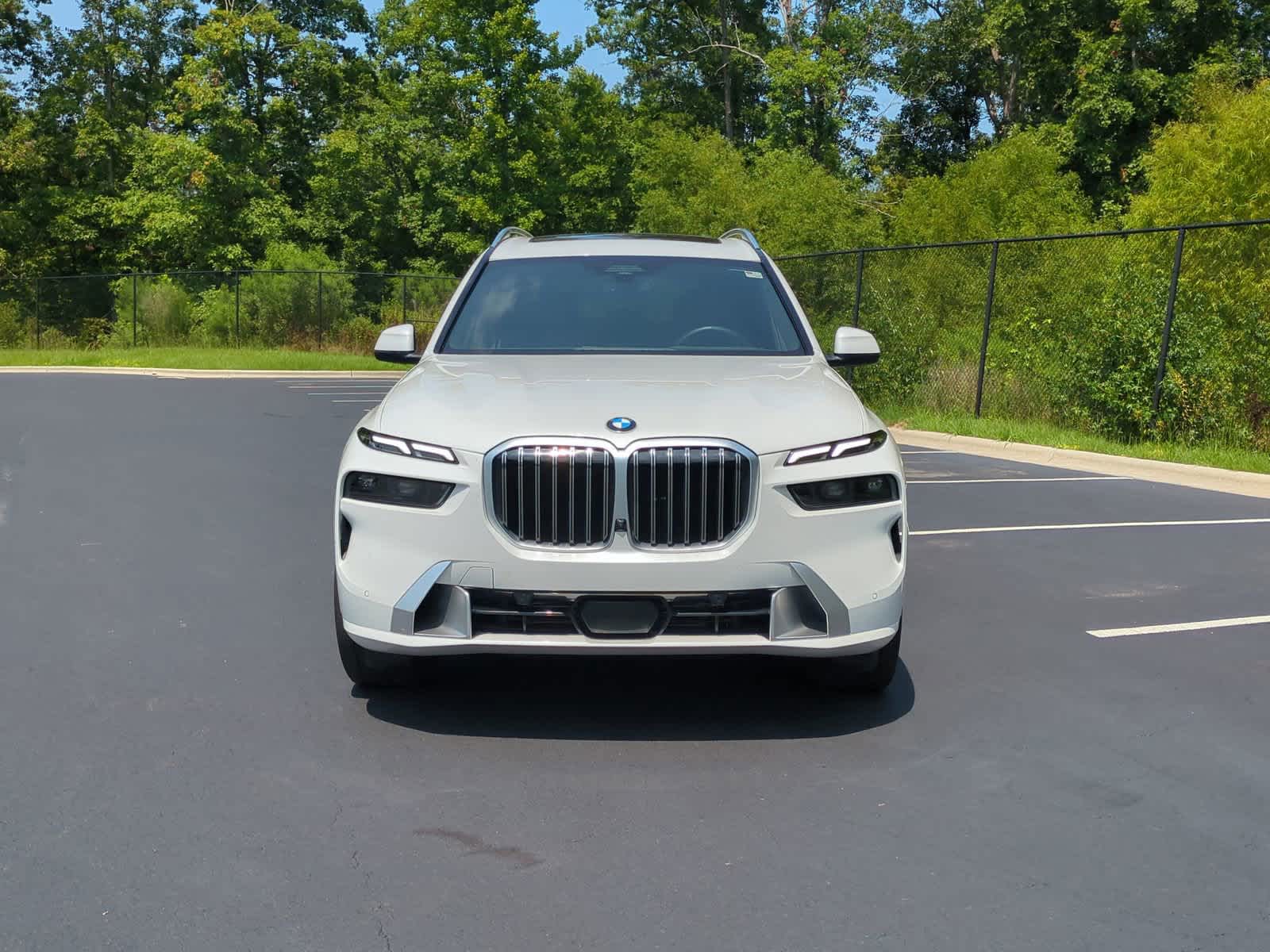 2023 BMW X7 xDrive40i 3