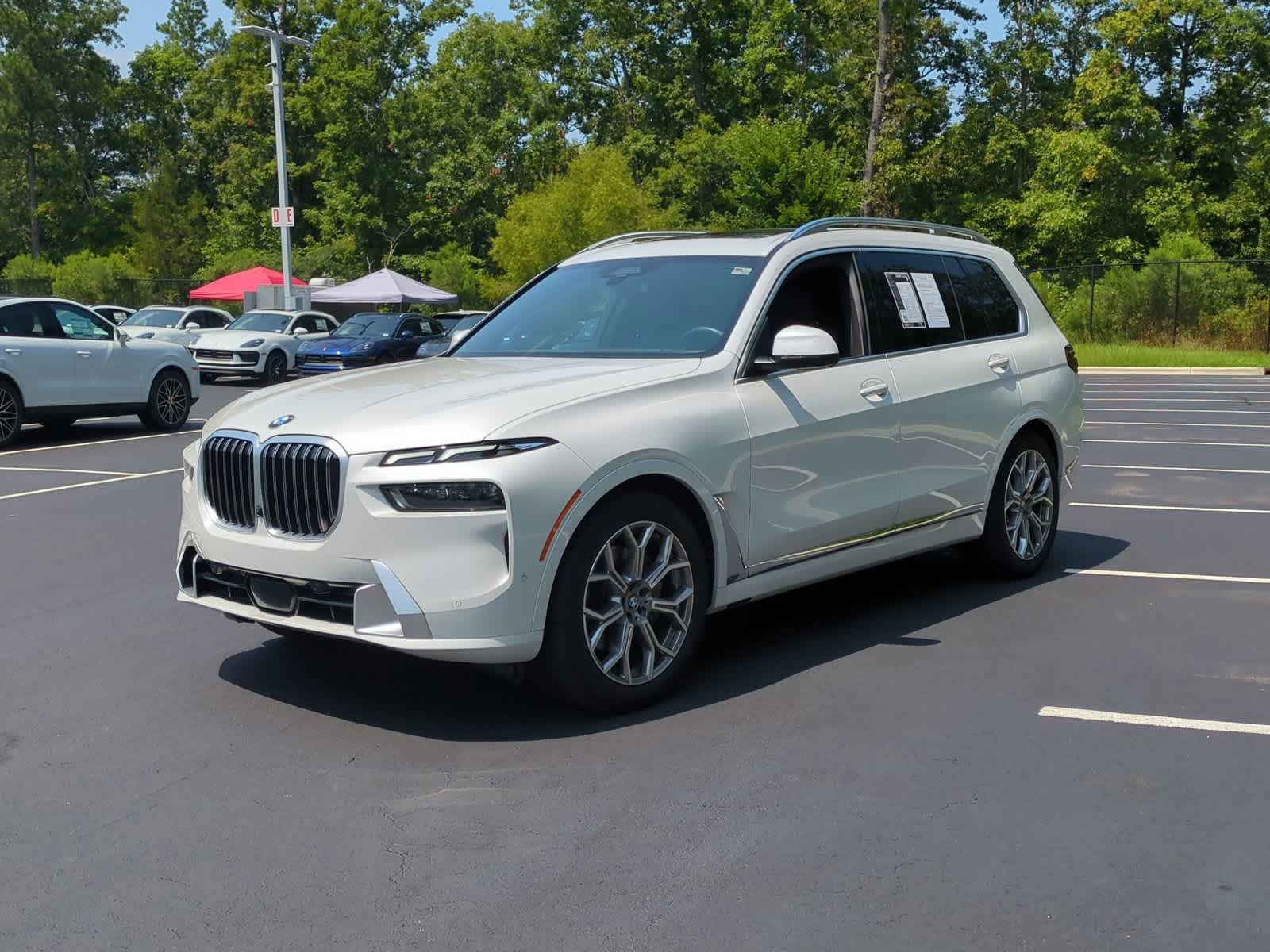 2023 BMW X7 xDrive40i 4