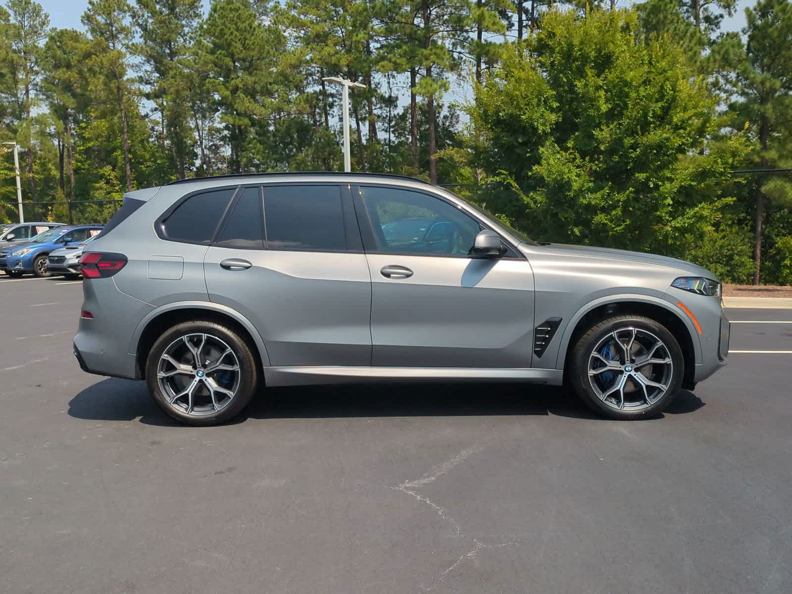 2025 BMW X5 xDrive40i 11