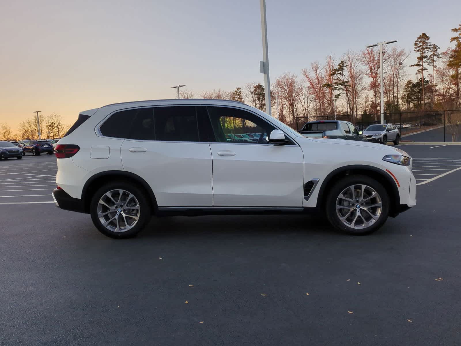 2025 BMW X5 xDrive40i 10