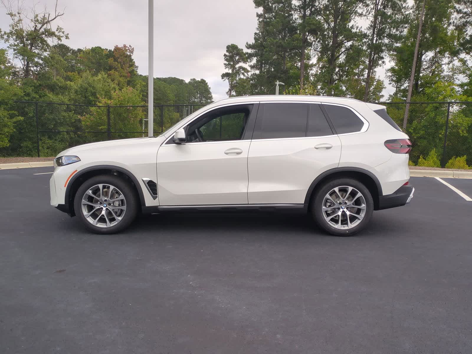 2025 BMW X5 xDrive40i 7