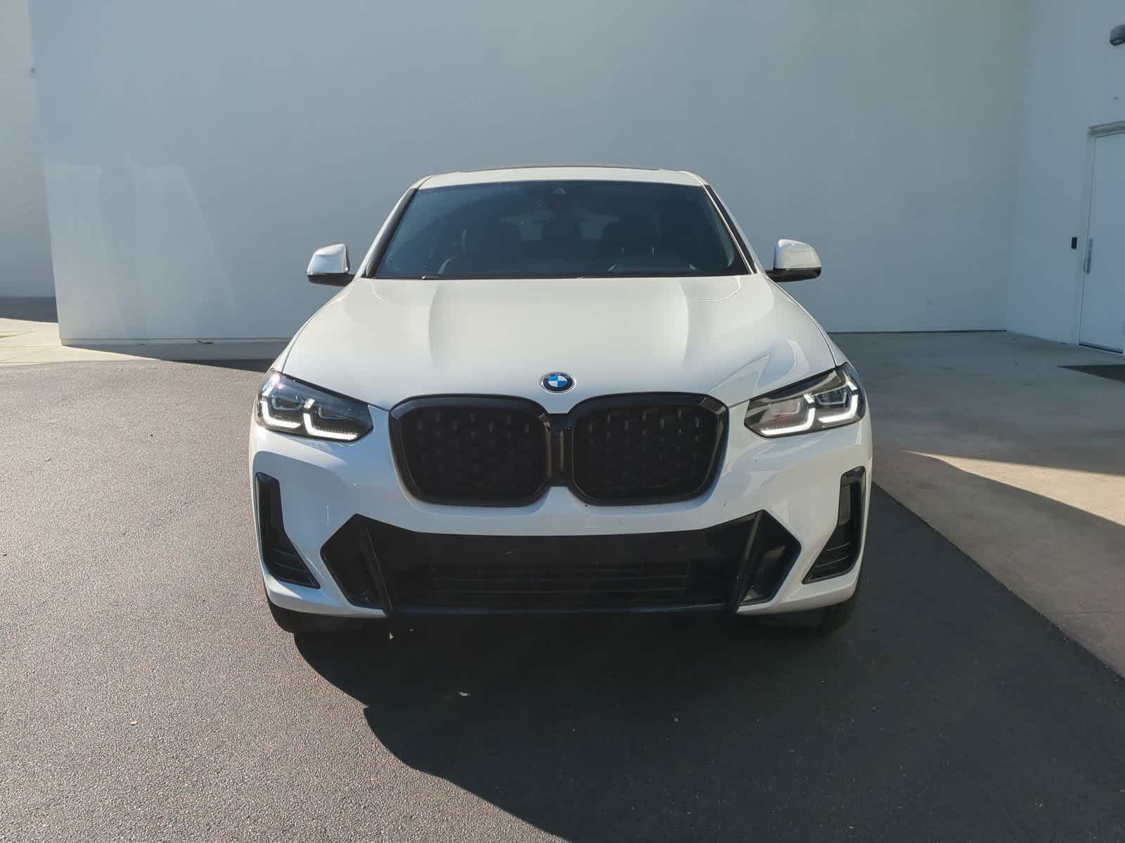 2022 BMW X4 xDrive30i 3