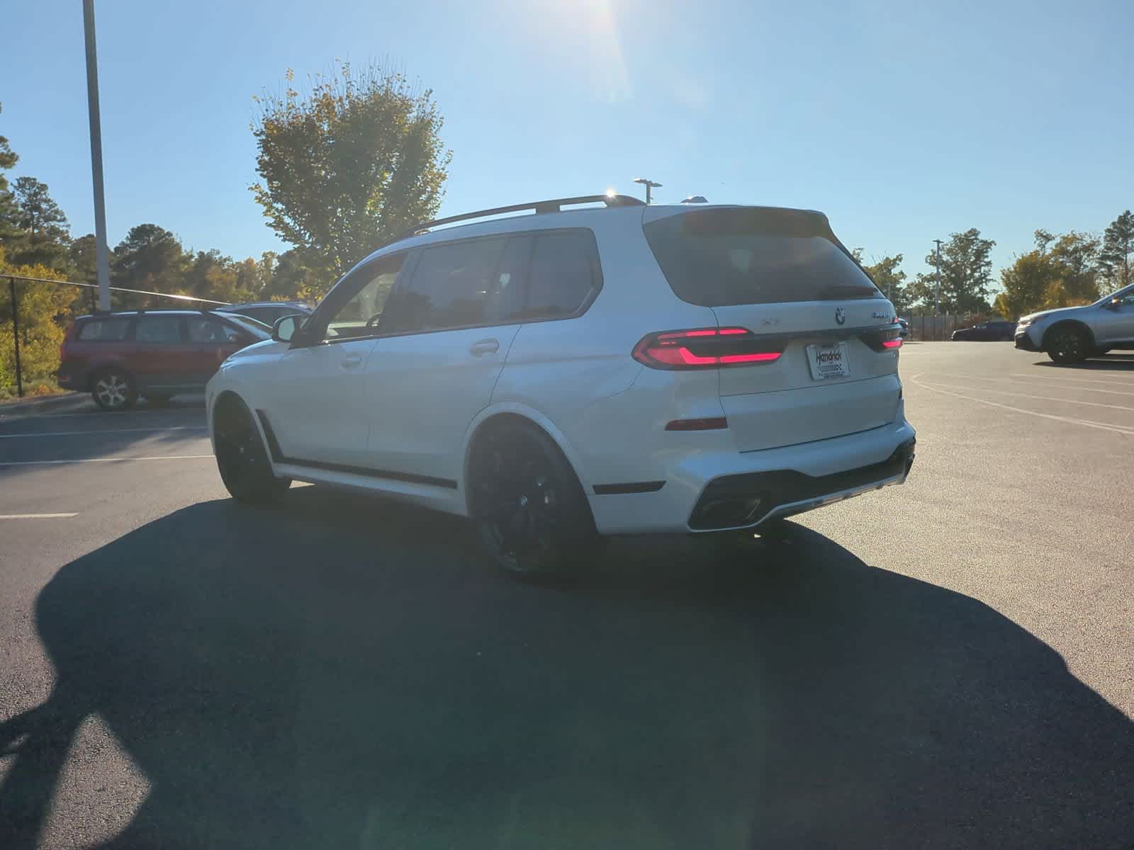 2025 BMW X7 M60i 8