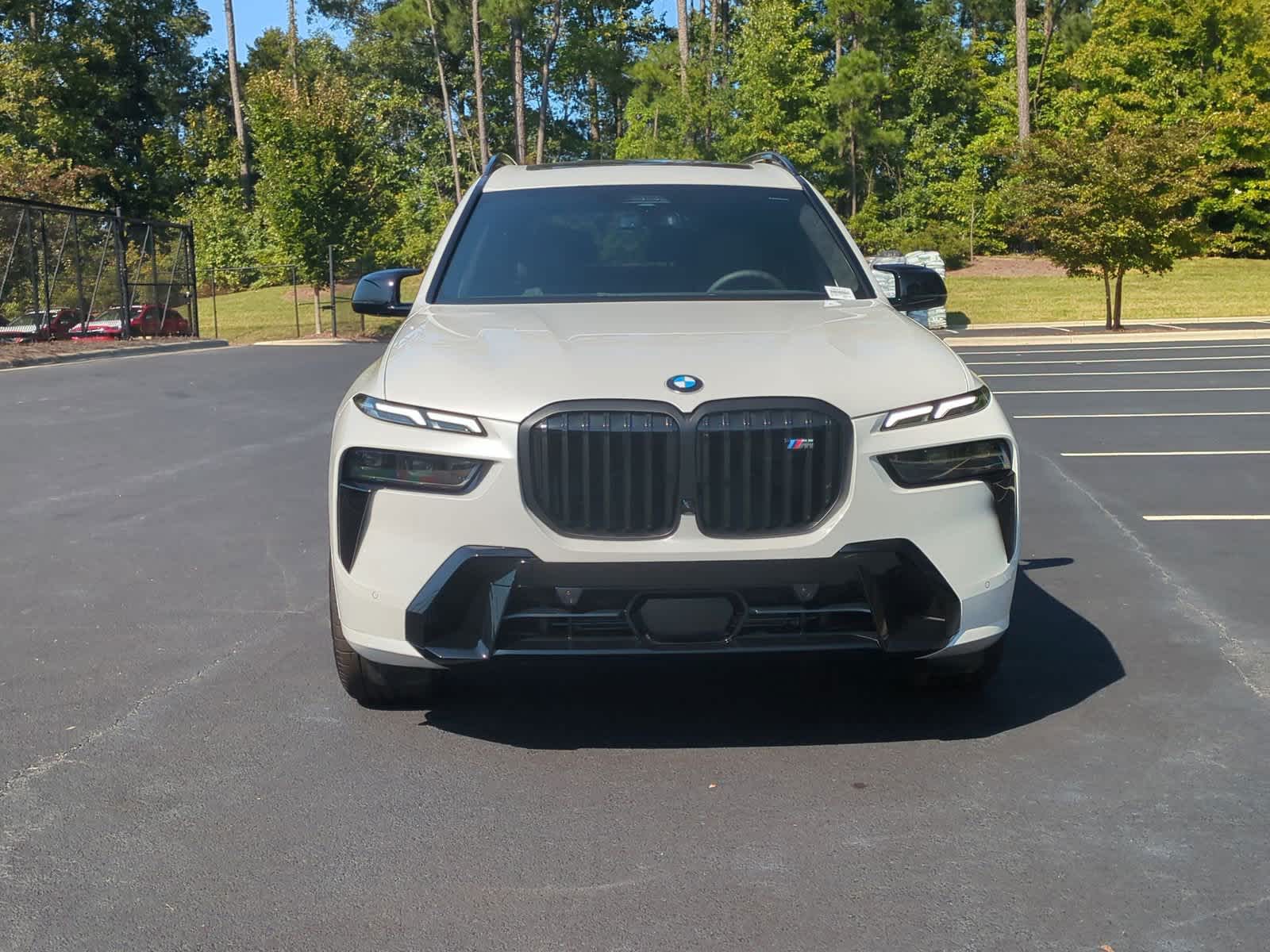 2025 BMW X7 M60i 3