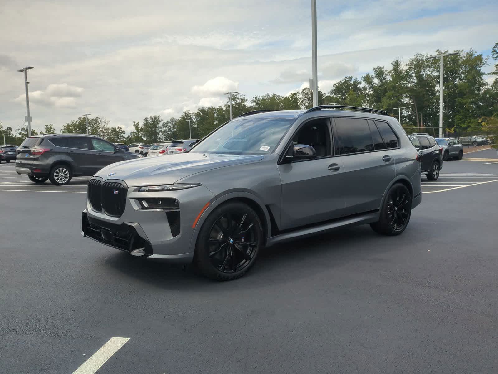 2025 BMW X7 M60i 4