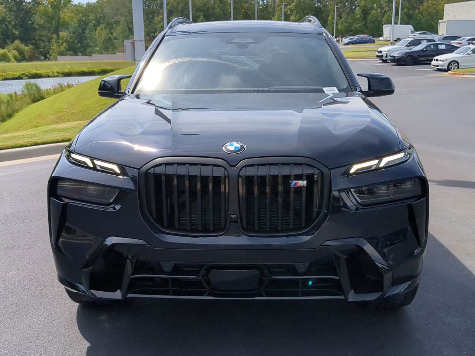 2025 BMW X7 M60i 3