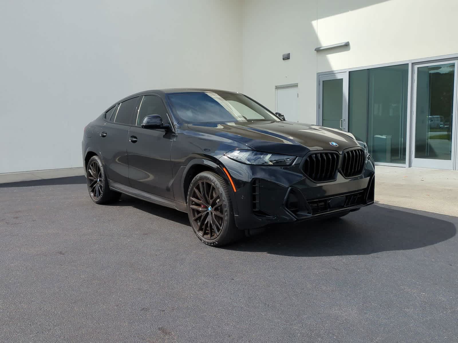 2025 BMW X6 xDrive40i 2