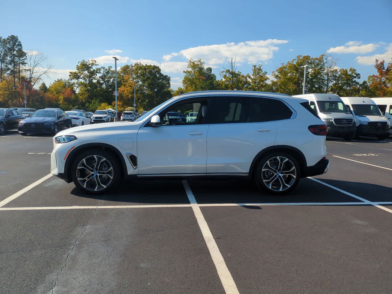 2025 BMW X5 xDrive50e 7