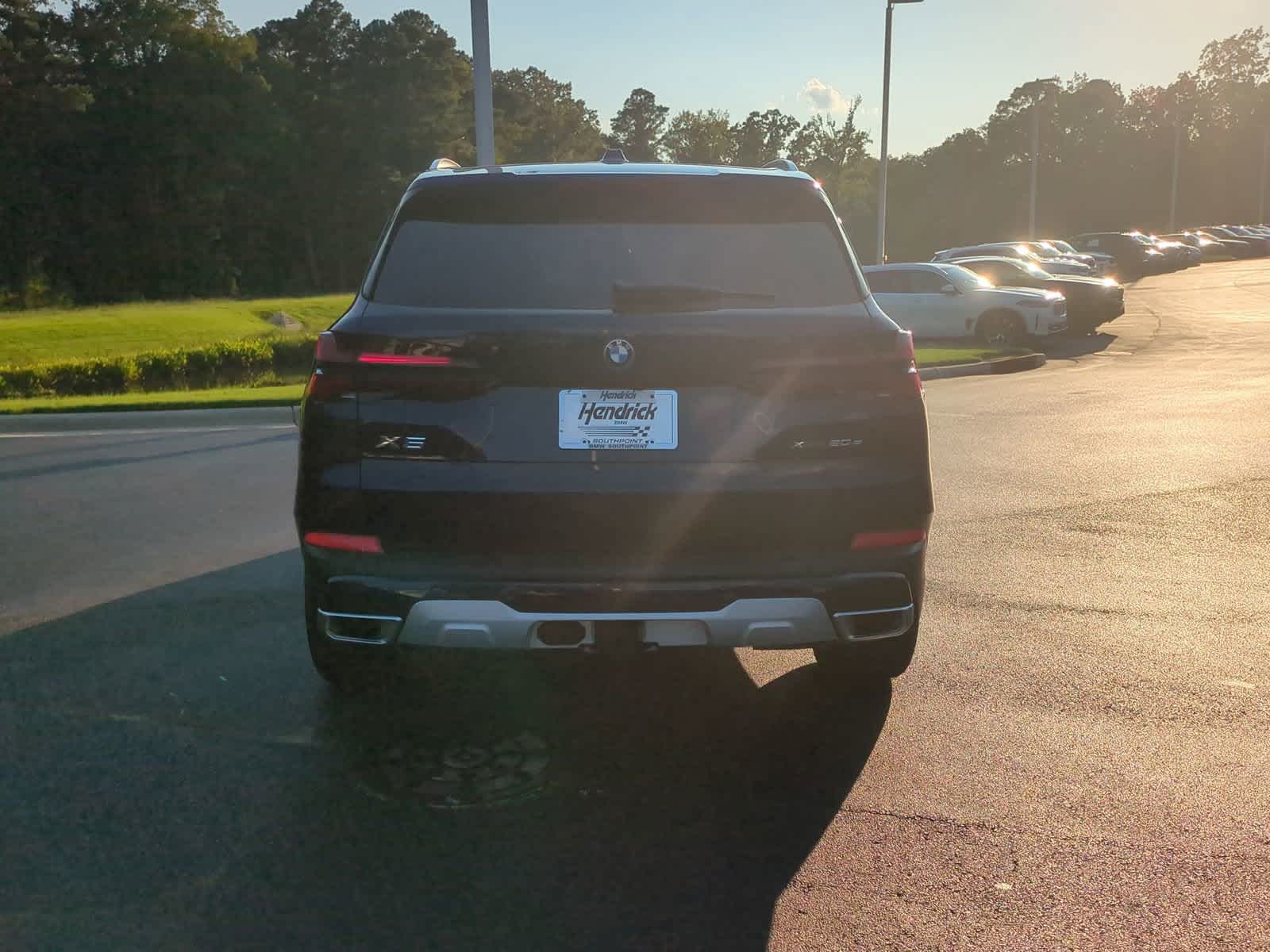 2025 BMW X5 xDrive50e 9