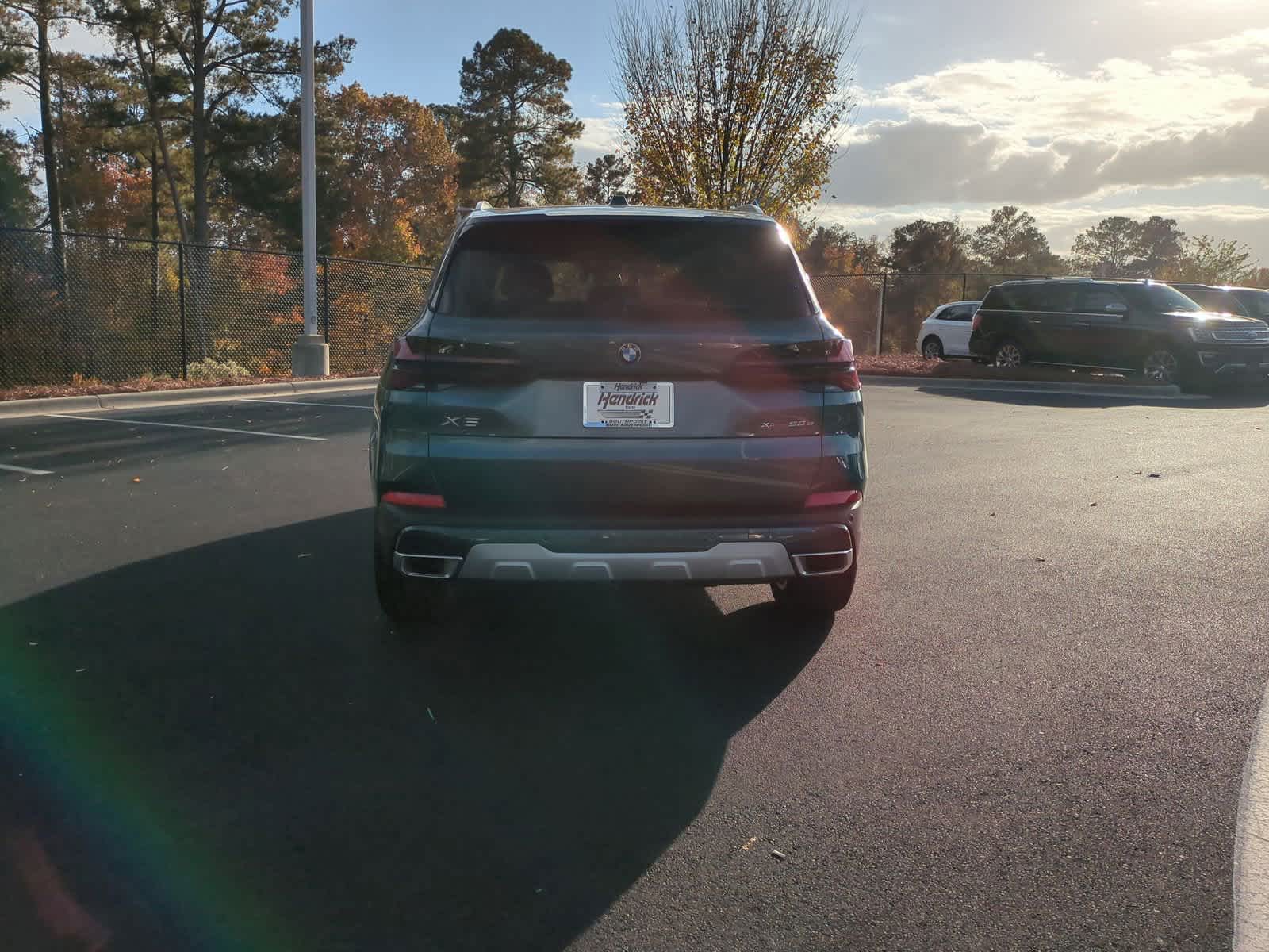 2025 BMW X5 xDrive50e 9