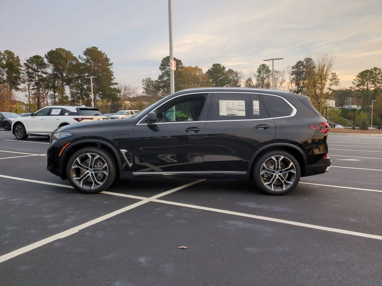 2025 BMW X5 xDrive50e 7