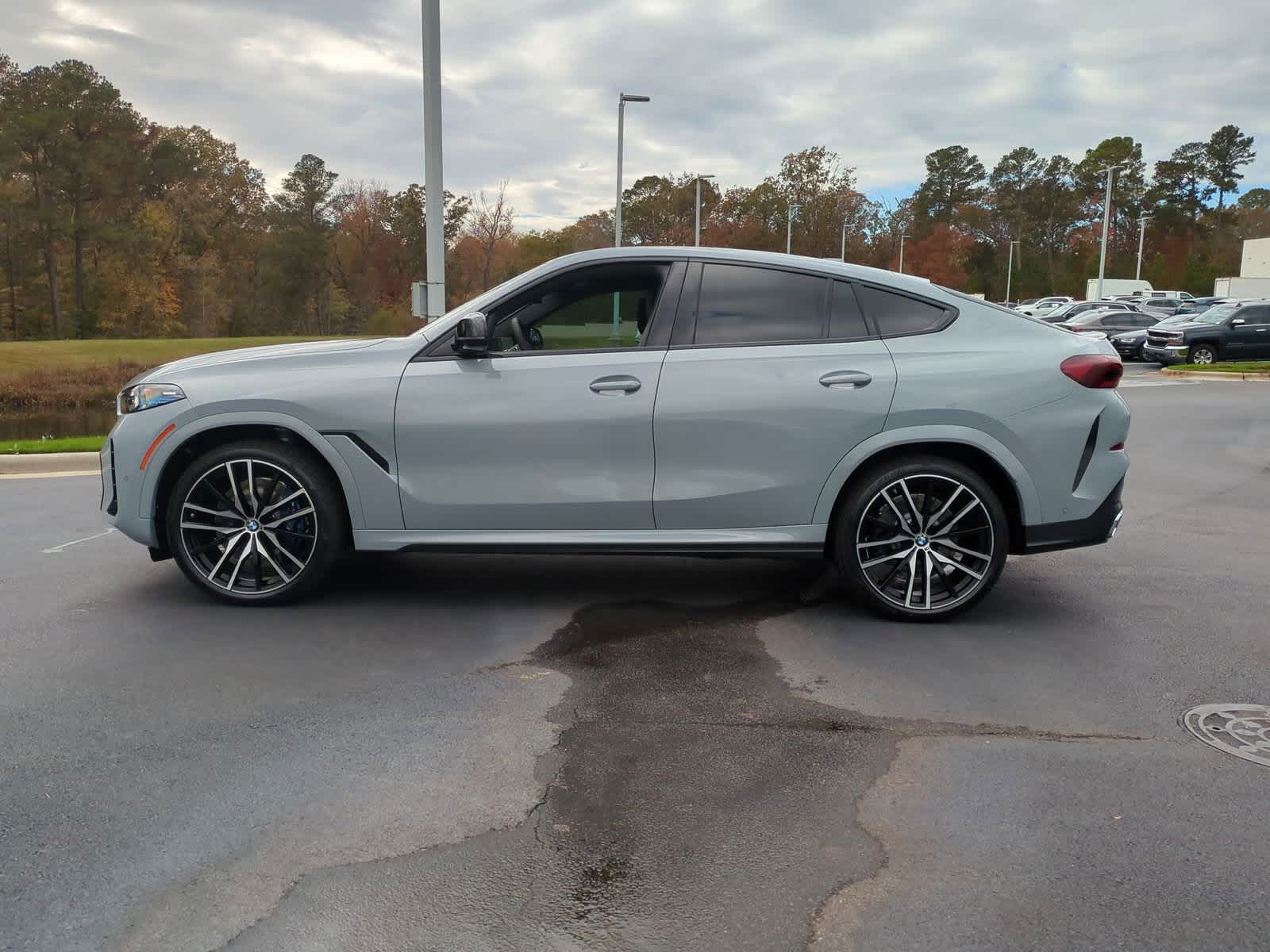 2025 BMW X6 M60i 7