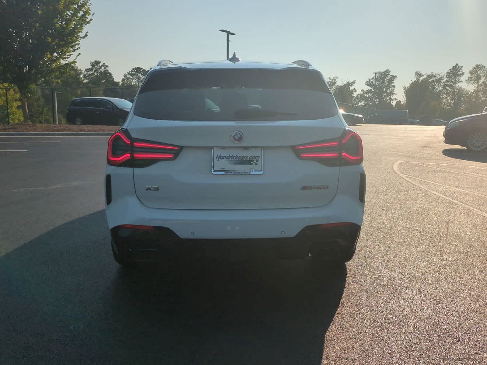 2022 BMW X3 M40i 9