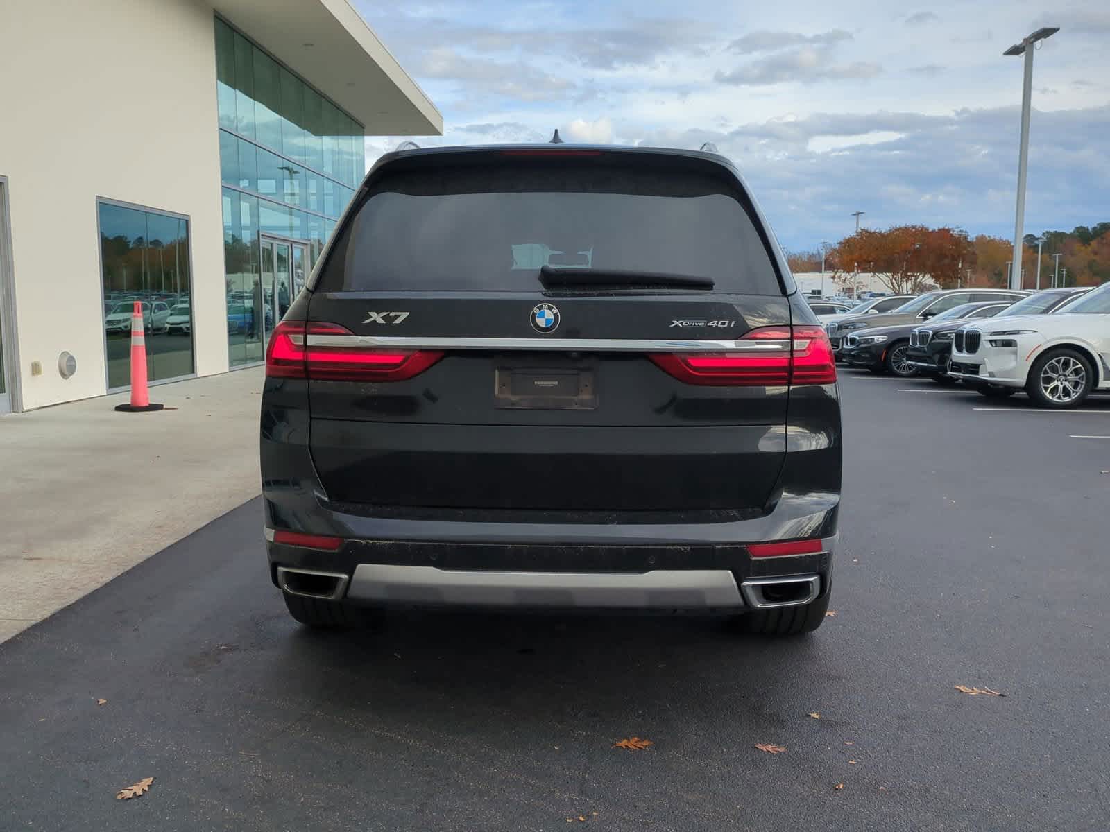 2020 BMW X7 xDrive40i 9